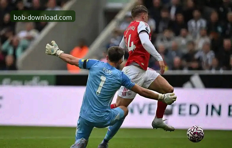 阿森纳角球制胜创纪录，半岛BOB体育专业视角解析枪手登顶关键战